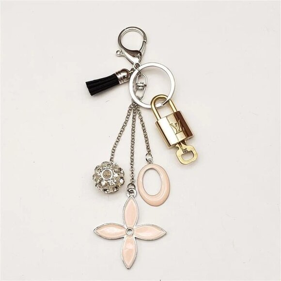 Authentic Louis Vuitton Lock & Key with unbranded Bagcharm, Keycharm, Keychain - Picture 1 of 10